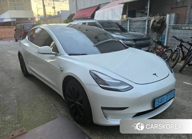 Tesla Model 3 2020 Белый из Кореи, фото 4