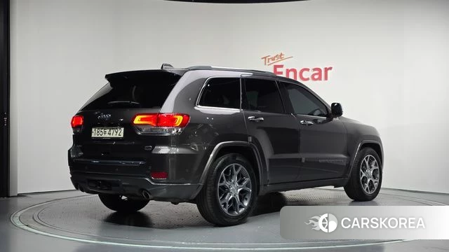 Jeep Grand Cherokee id 5023745 из Кореи 12