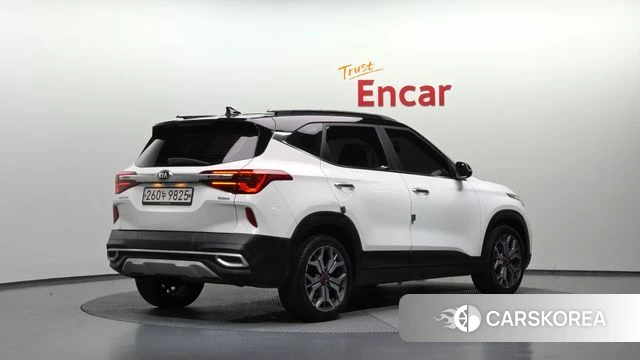 Kia Seltos id 4977745 из Кореи 12