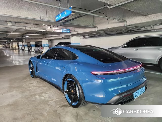 Porsche Taycan id 4783704 из Кореи 12