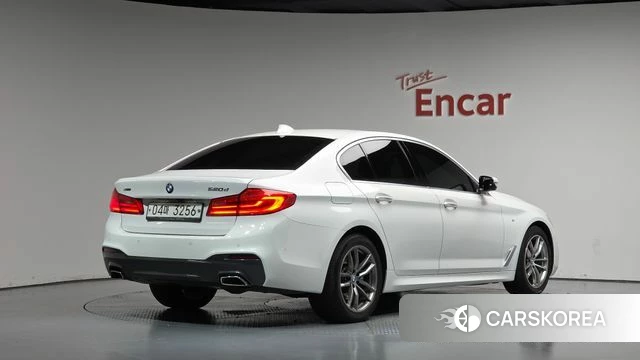 BMW 5 Series (G30) id 4944303 из Кореи 12