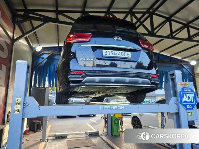 Kia The New Carnival 2019 Черный из Кореи, фото 2