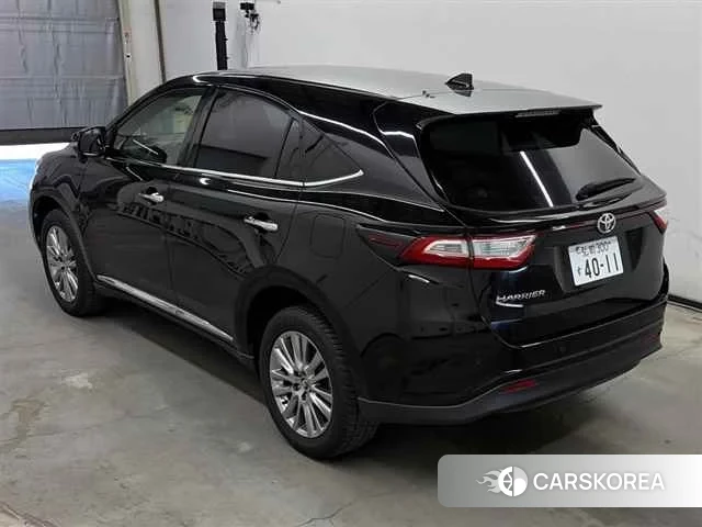 Toyota Harrier 2018 из Японии, фото 2