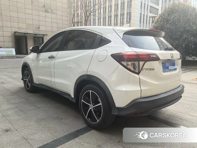 Honda Vezel 2021 Белый из Китая, фото 2