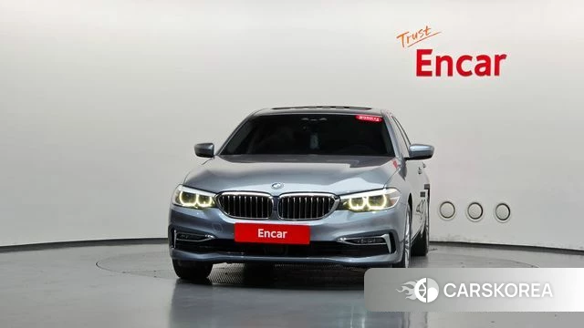 BMW 5 Series (G30) id 5035476 из Кореи 12