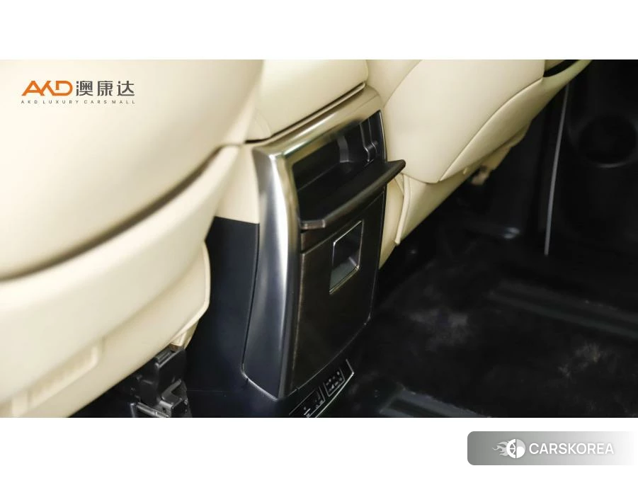 Toyota Alphard 2021 Белый из Китая, фото 3