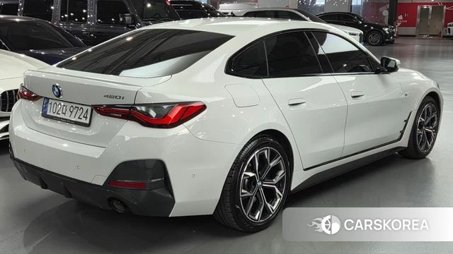 BMW 4 Series (G22) 2024 Белый из Кореи, фото 2