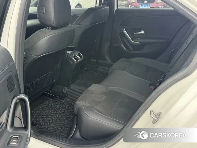 Mercedes-Benz A-Class 2020 Белый из Китая, фото 6