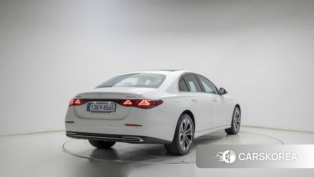 Mercedes-Benz E-Class W214 id 5045437 из Кореи 10