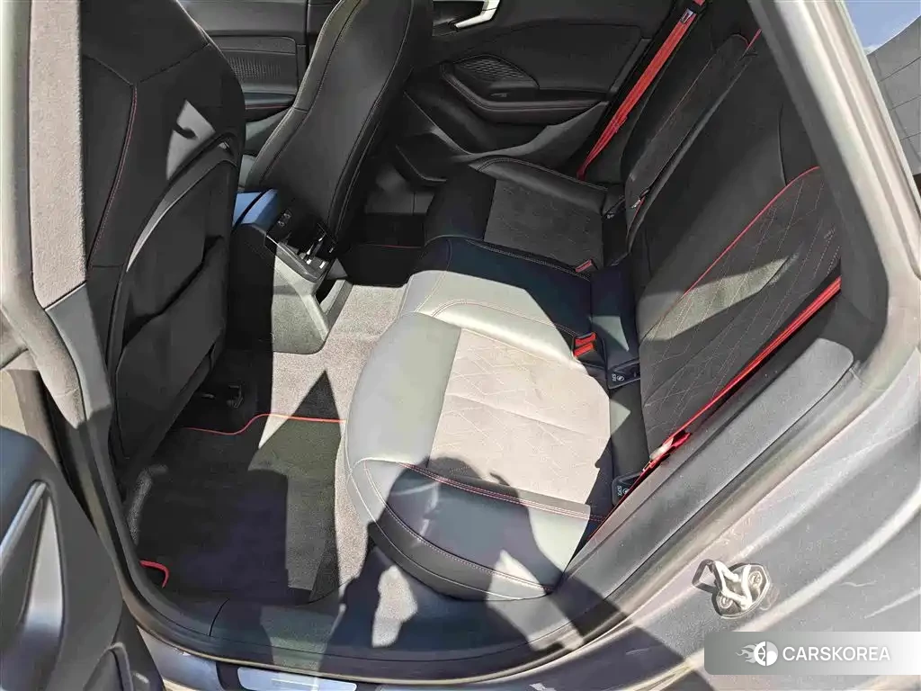 Audi A5L 2025 Silver/gray из Китая, фото 3