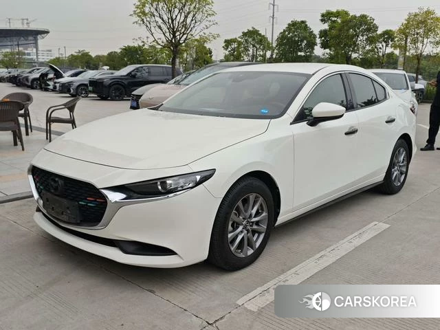 Mazda 3 2021 Белый из Китая, фото 2