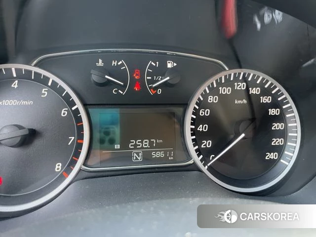Nissan Sylphy 2024 Черный из Китая, фото 4