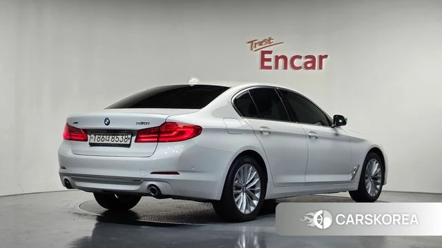 BMW 5 Series (G30) id 5035266 из Кореи 12