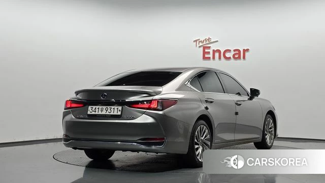 Lexus ES300h 7th generation id 4976993 из Кореи 12