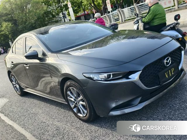 Mazda 3 2021 Темно-серый из Китая, фото 2