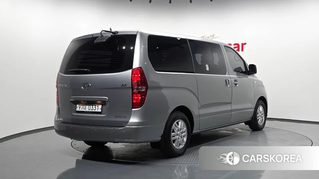 Hyundai The New Grand Starex id 4586881 из Кореи 12