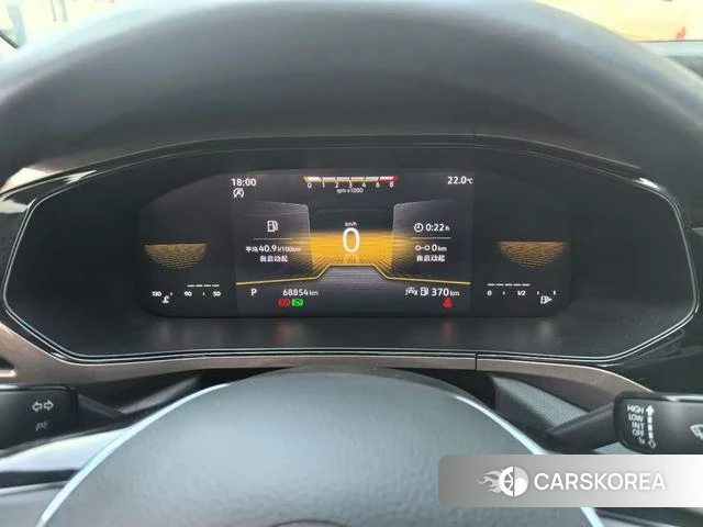 Volkswagen Tharu 2022 Белый из Китая, фото 2