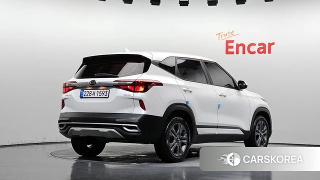 Kia Seltos id 4982442 из Кореи 12