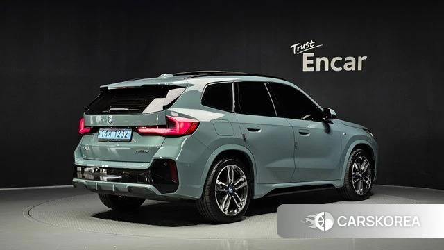 BMW iX1 (U11) id 4964818 из Кореи 12
