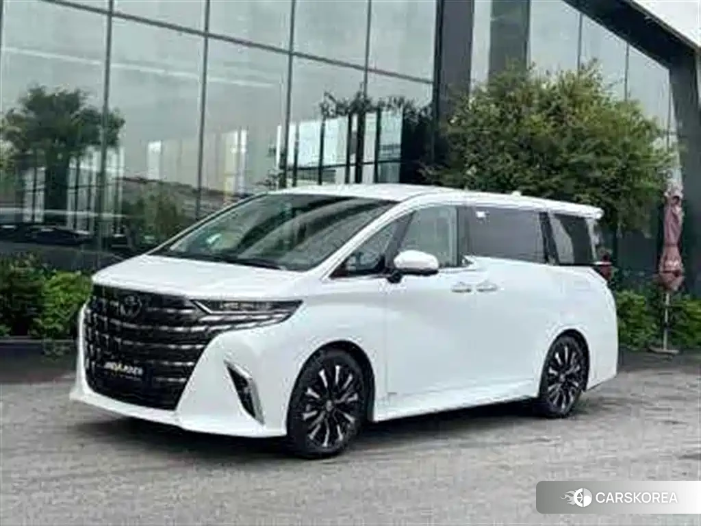 Toyota Alphard 2024 Черный из Китая, фото 2