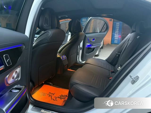 Mercedes-Benz C-class 2024 Белый из Китая, фото 2