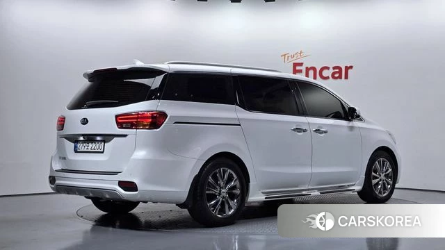 Kia The New Carnival id 4993648 из Кореи 12