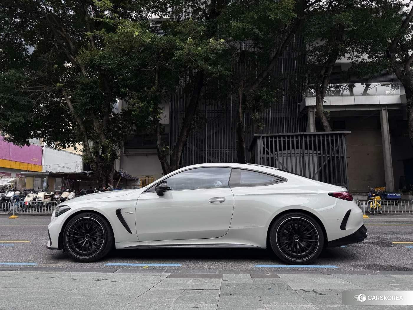 Mercedes-Benz AMG CLE 2025 Белый из Китая, фото 5