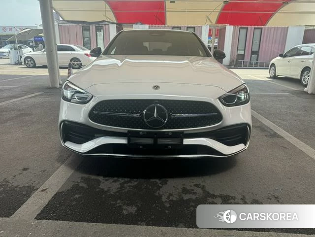Mercedes-Benz C-class 2024 Белый из Китая, фото 2