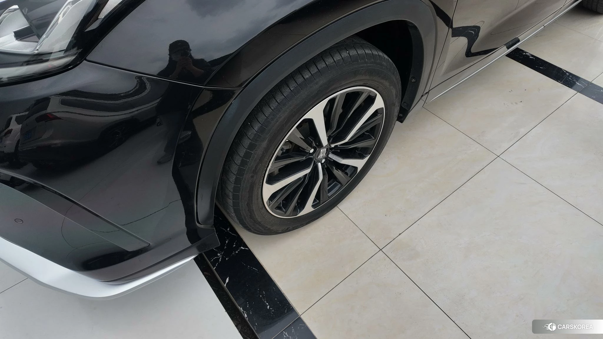 Toyota Crown 2022 Черный из Китая, фото 4