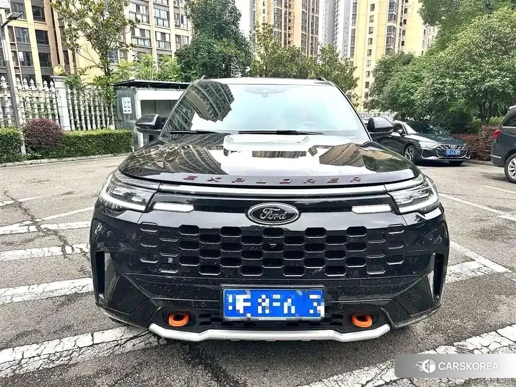 Ford Explorer 2024 Черный из Китая, фото 2