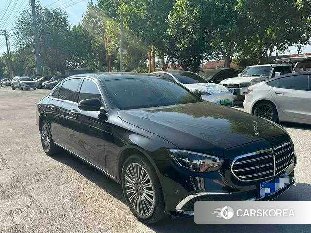Mercedes-Benz E-Class 2021 Черный из Китая, фото 2