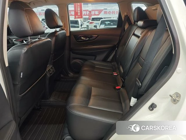 Nissan X-Trail 2021 Белый из Китая, фото 2