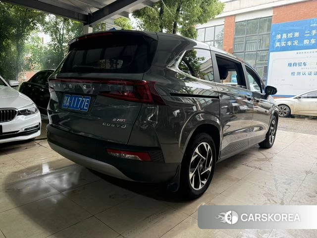 Hyundai Custo 2022 Темно-серый из Китая, фото 3