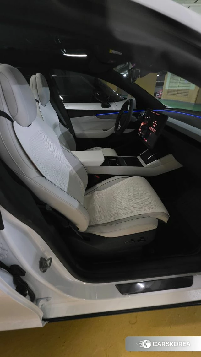 Tesla Model Y id 5045399 из Кореи 12