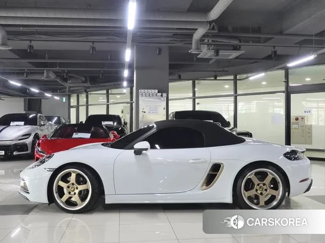 Porsche 718 Boxster id 3721868 из Кореи 10