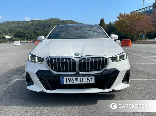 BMW 5 Series (G60) id 5026610 из Кореи 7