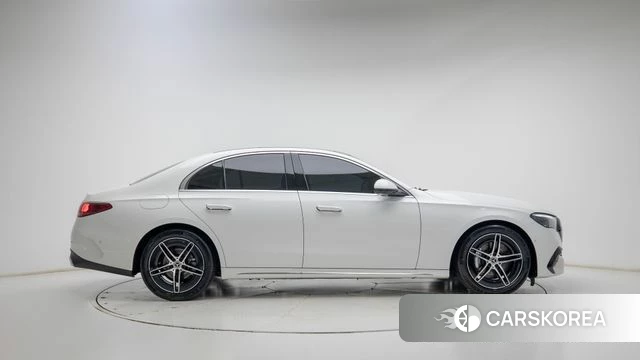 Mercedes-Benz E-Class W214 id 5015663 из Кореи 10
