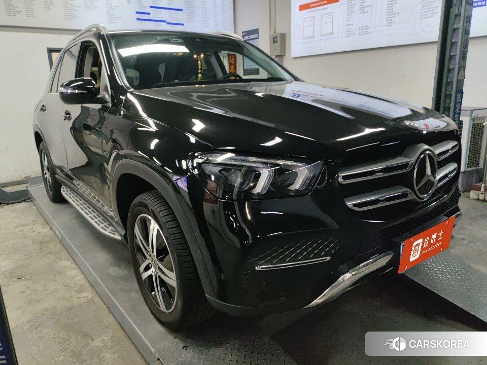 Mercedes-Benz GLE 2020 Черный из Китая, фото 2