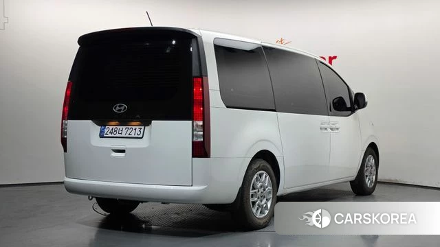 Hyundai Staria id 4985219 из Кореи 13