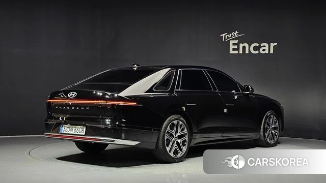Hyundai Grandeur (GN7) id 4985641 из Кореи 12