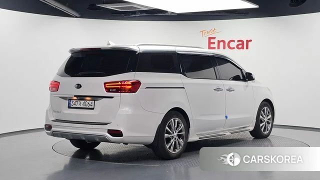 Kia The New Carnival id 5042156 из Кореи 12