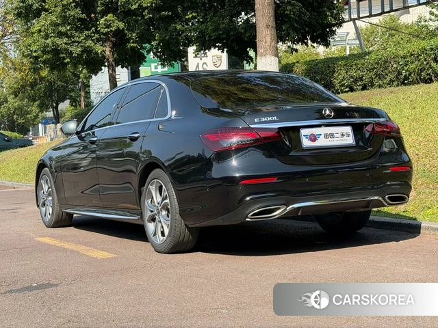 Mercedes-Benz E-Class 2021 Черный из Китая, фото 5