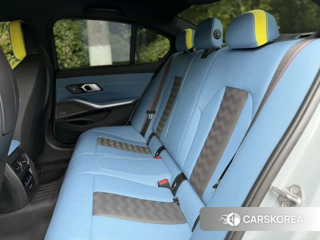 BMW M3 2023 Серебристо-серый из Китая, фото 6