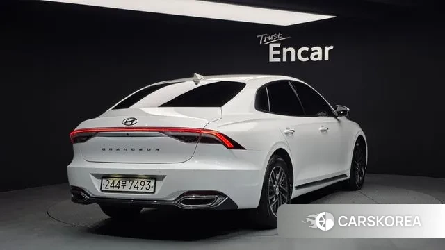 Hyundai The New Grandeur IG id 3721877 из Кореи 12