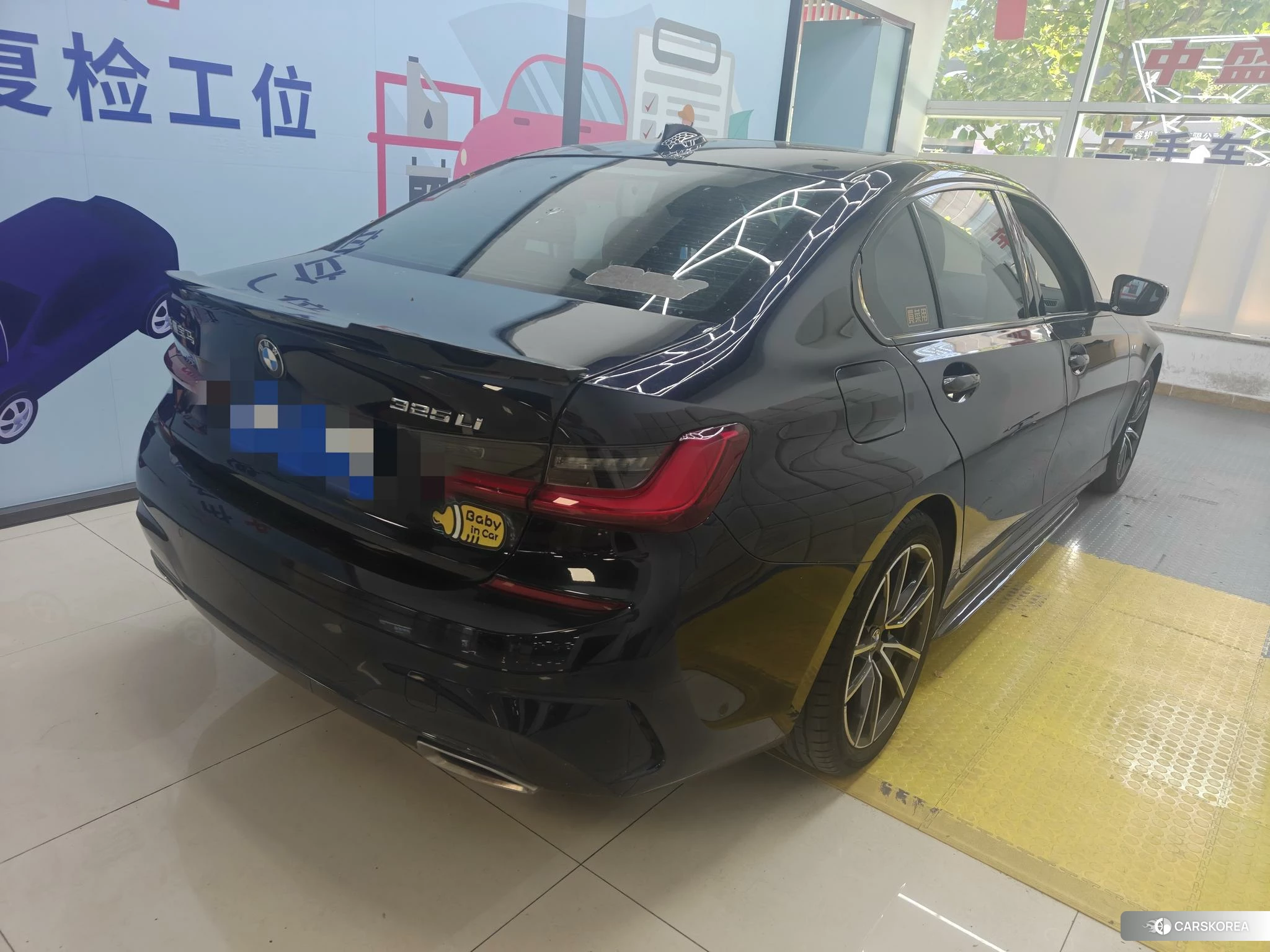 BMW 3 series 2021 Черный из Китая, фото 2