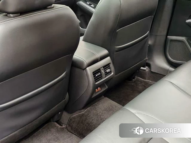 Nissan Altima 2022 Черный из Китая, фото 2