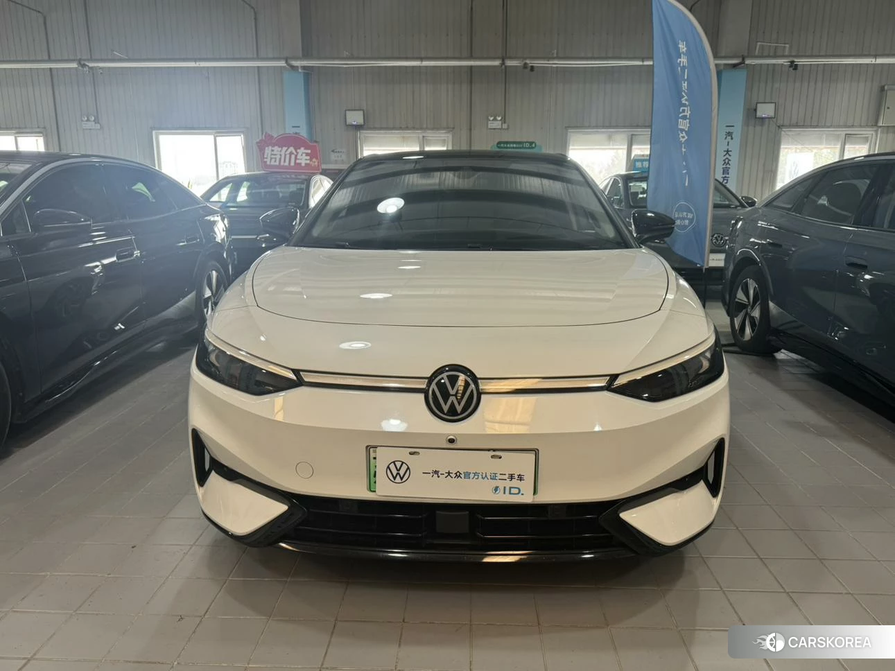 Volkswagen ID.7 VIZZION 2023 Белый из Китая, фото 4