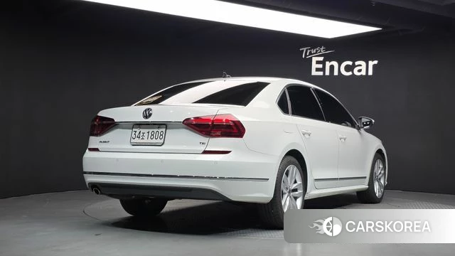 Volkswagen The New Passat id 4930943 из Кореи 12