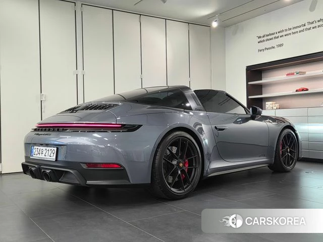 Porsche 911(992) id 4714999 из Кореи 12