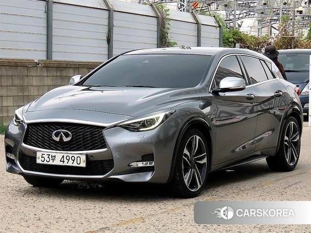 Infiniti Q30 id 4746774 из Кореи 12